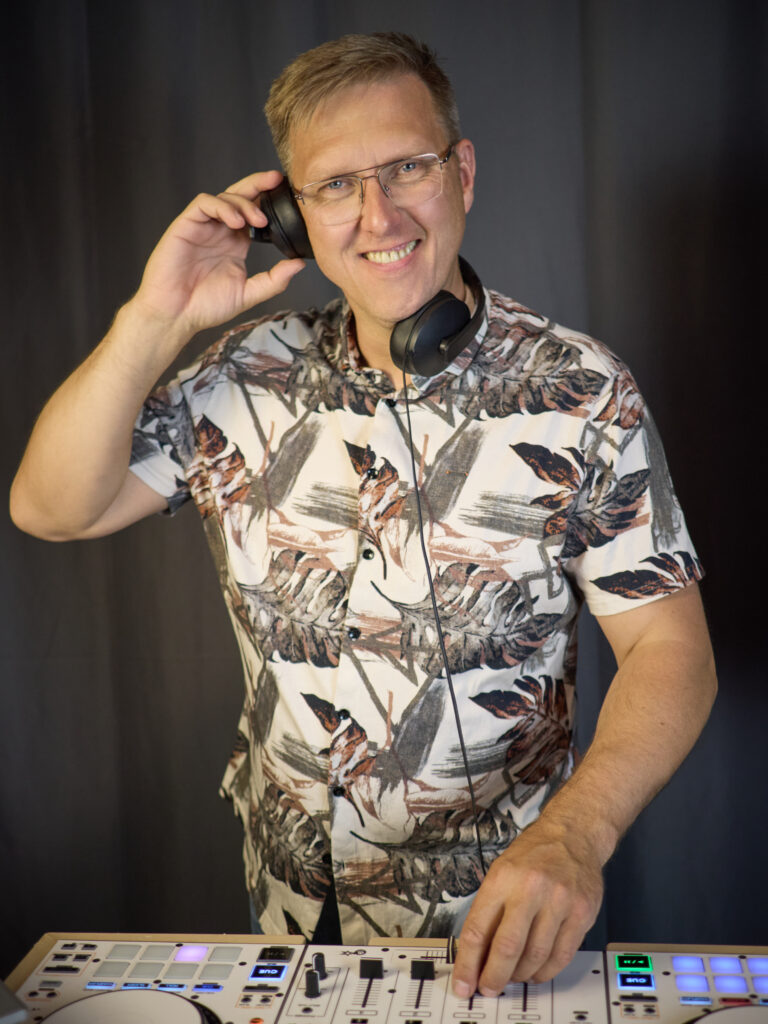 DJ in Wismar am Mischpult